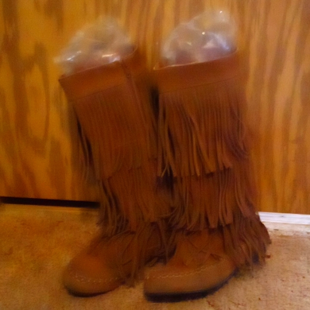 Fringe Boots